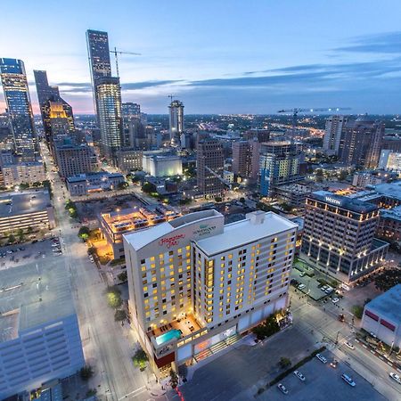 Hampton Inn Houston Downtown מראה חיצוני תמונה
