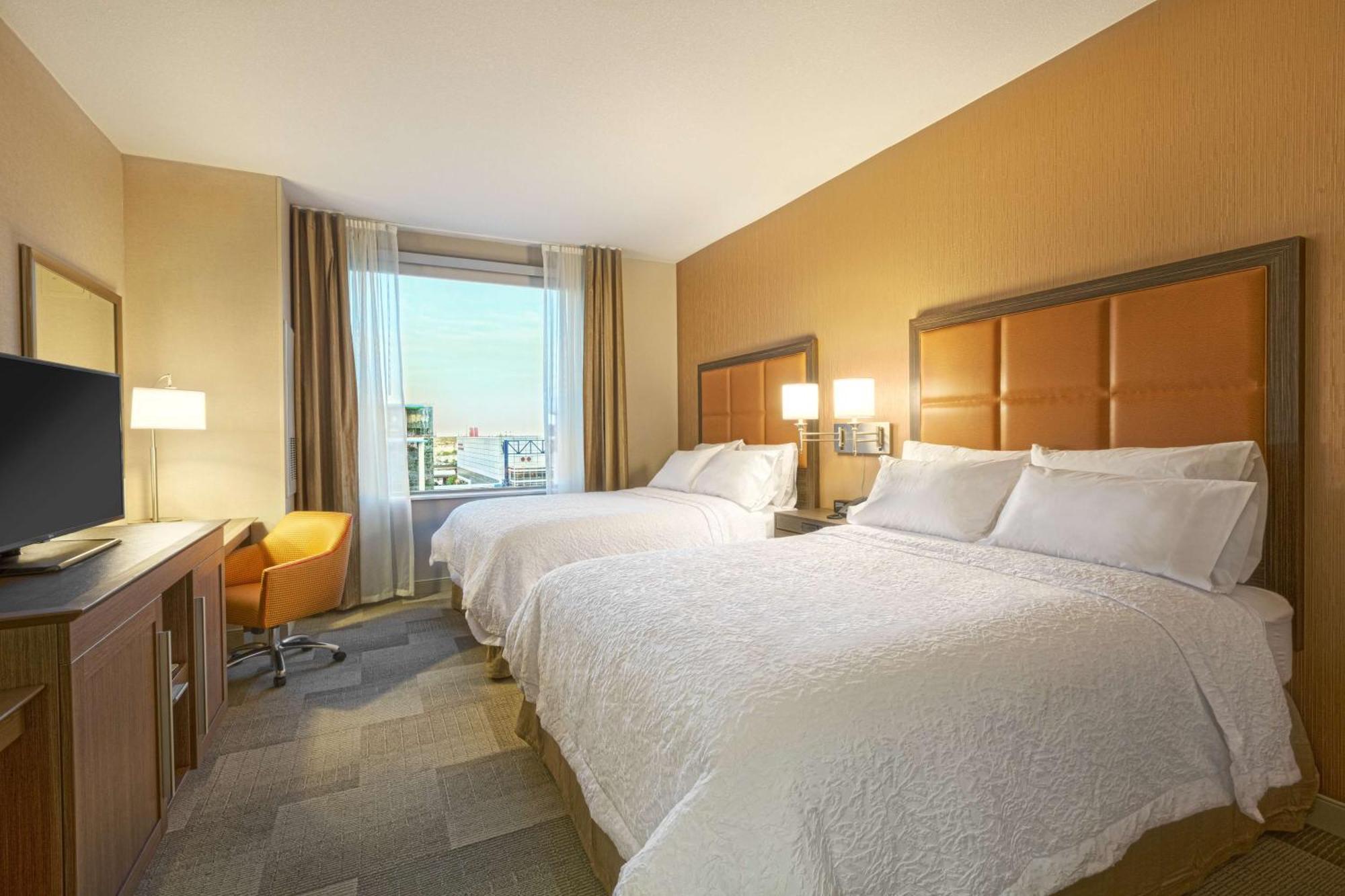 Hampton Inn Houston Downtown מראה חיצוני תמונה